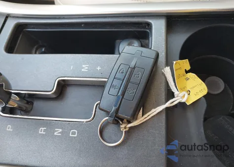 2009 Lincoln Mks from USA, damaged, VIN 1LNHM93R39G635008